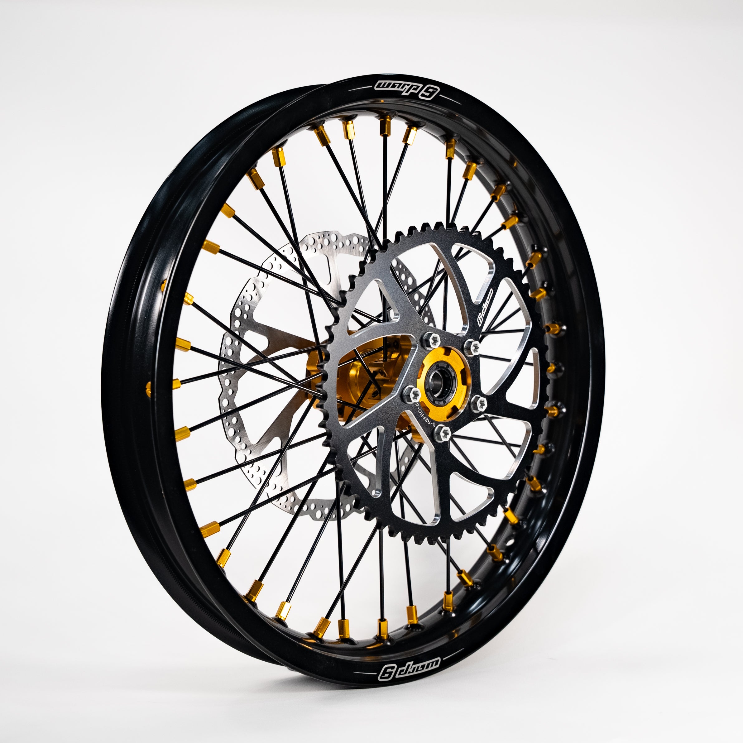 Ultra Bee 18/21" wheel and tire combo - Warp 9