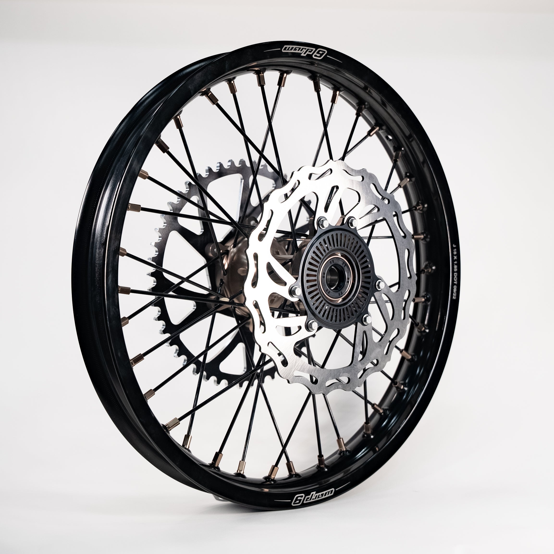 Ultra Bee 18/21" wheel and tire combo - Warp 9