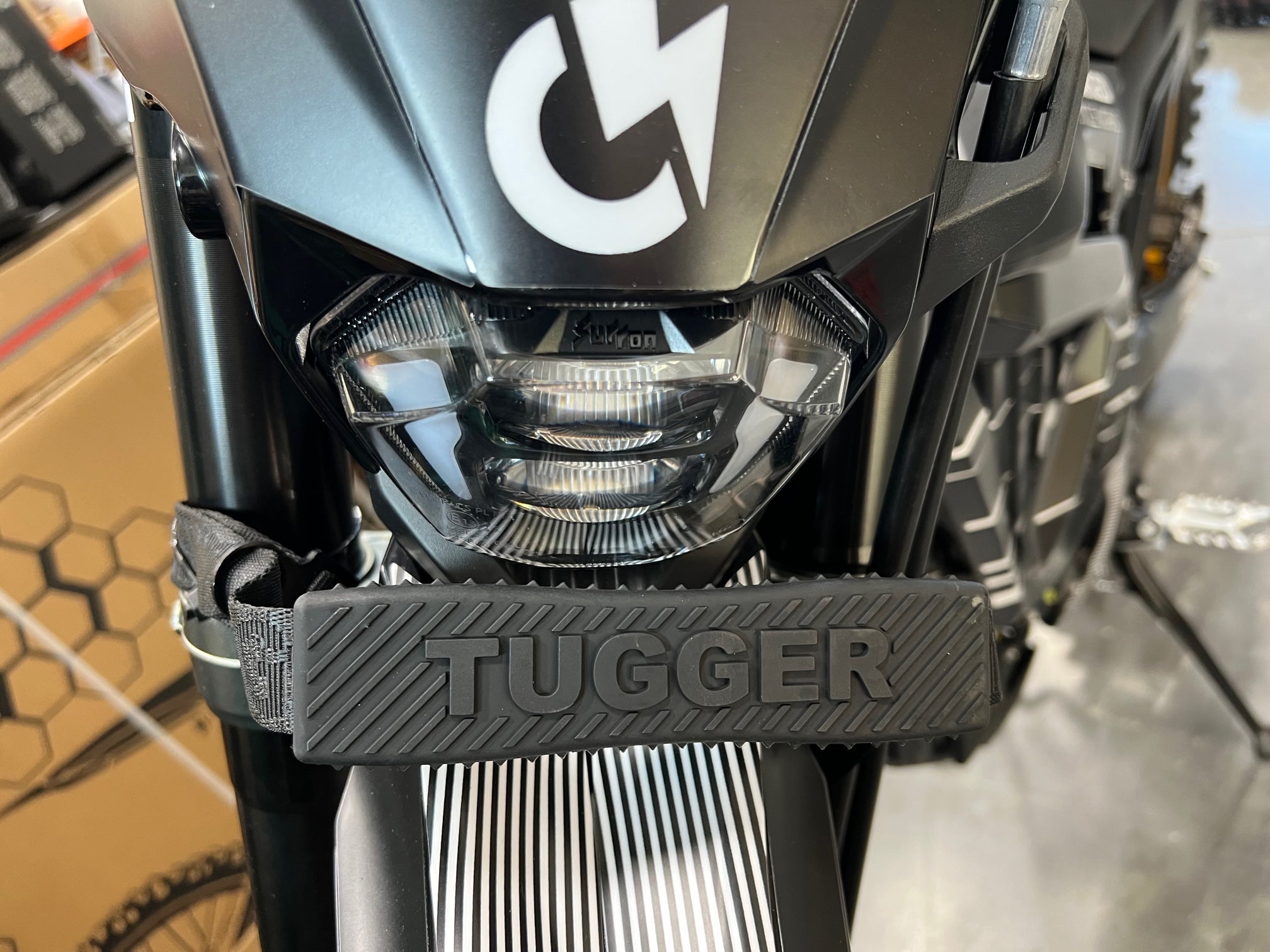 Tugger Lift Straps for Hard Enduro